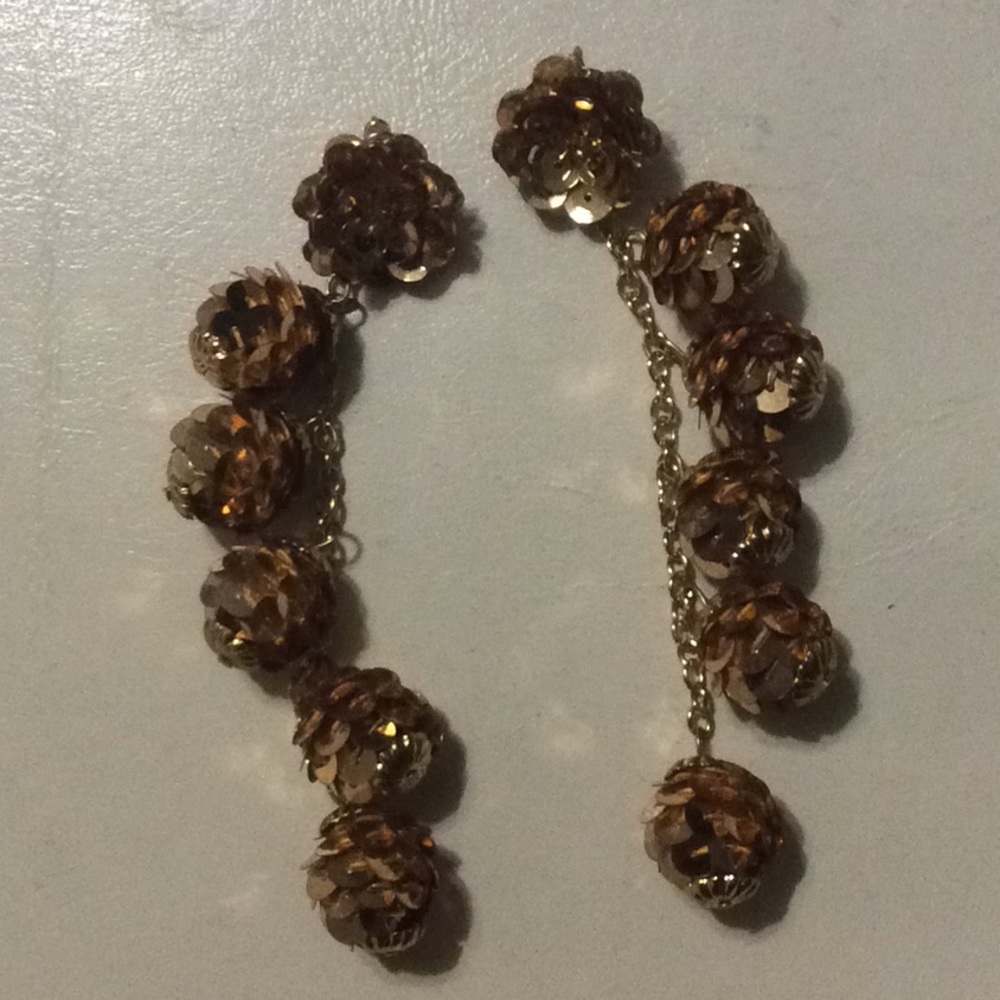 VINTAGE COSTUME JEWELRY  PIERCED DANGLE EARRINGS